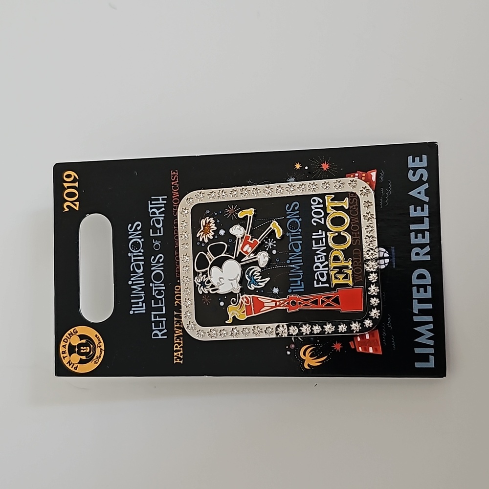 Disney farewell to illuminations 2019Pin